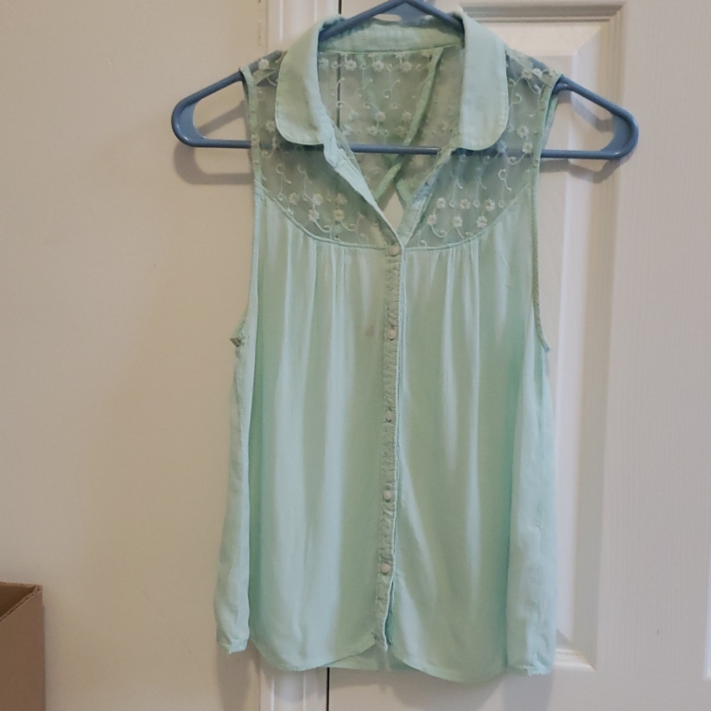 Hollister Mint Sleeveless Button Up